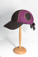 Carica l'immagine nel visualizzatore di Gallery, Baseball Lollipop bicolore