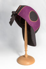 Carica l'immagine nel visualizzatore di Gallery, Baseball Lollipop bicolore