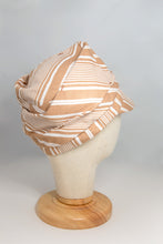 Carica l'immagine nel visualizzatore di Gallery, Cap Meringa