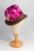 Carica l'immagine nel visualizzatore di Gallery, Trilby