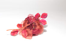 Carica l'immagine nel visualizzatore di Gallery, Rose di seta