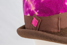 Carica l'immagine nel visualizzatore di Gallery, Trilby