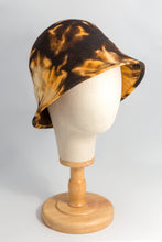 Carica l'immagine nel visualizzatore di Gallery, Cloche