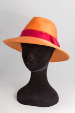 Carica l'immagine nel visualizzatore di Gallery, Fedora MeMo