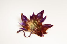 Carica l'immagine nel visualizzatore di Gallery, Foglie