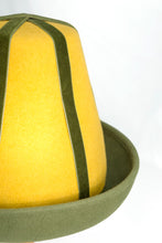 Carica l'immagine nel visualizzatore di Gallery, Pinocchio