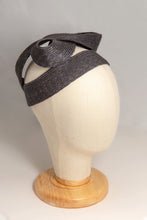 Carica l'immagine nel visualizzatore di Gallery, La Sorella Del Samurai Tomoe