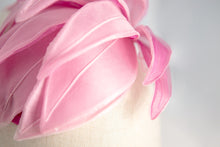 Carica l'immagine nel visualizzatore di Gallery, Toque Foglie di Seta - Sabrina