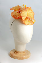 Carica l'immagine nel visualizzatore di Gallery, Frontino di Ibiscus